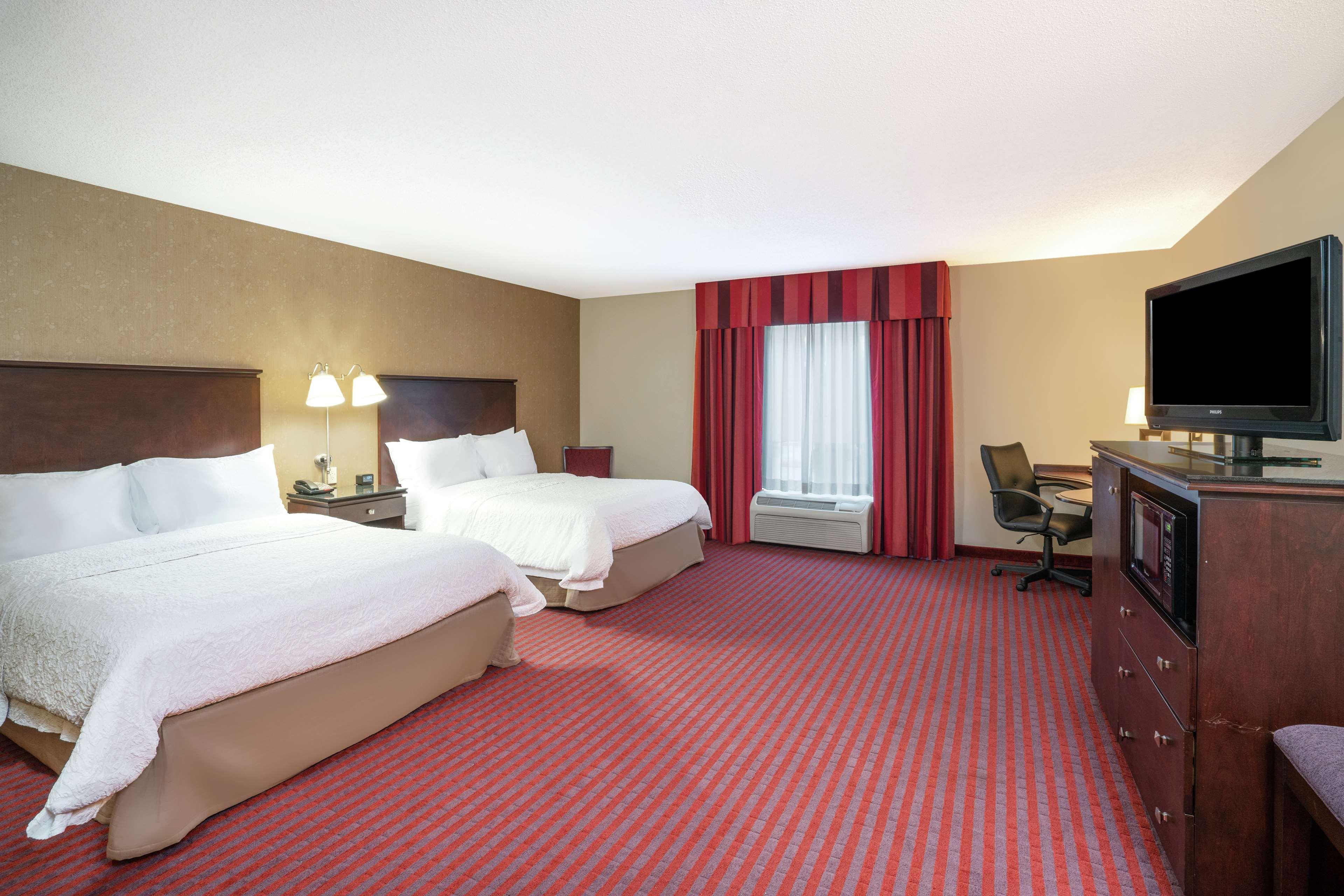 סנדסטון Hampton Inn Richmond - Airport מראה חיצוני תמונה