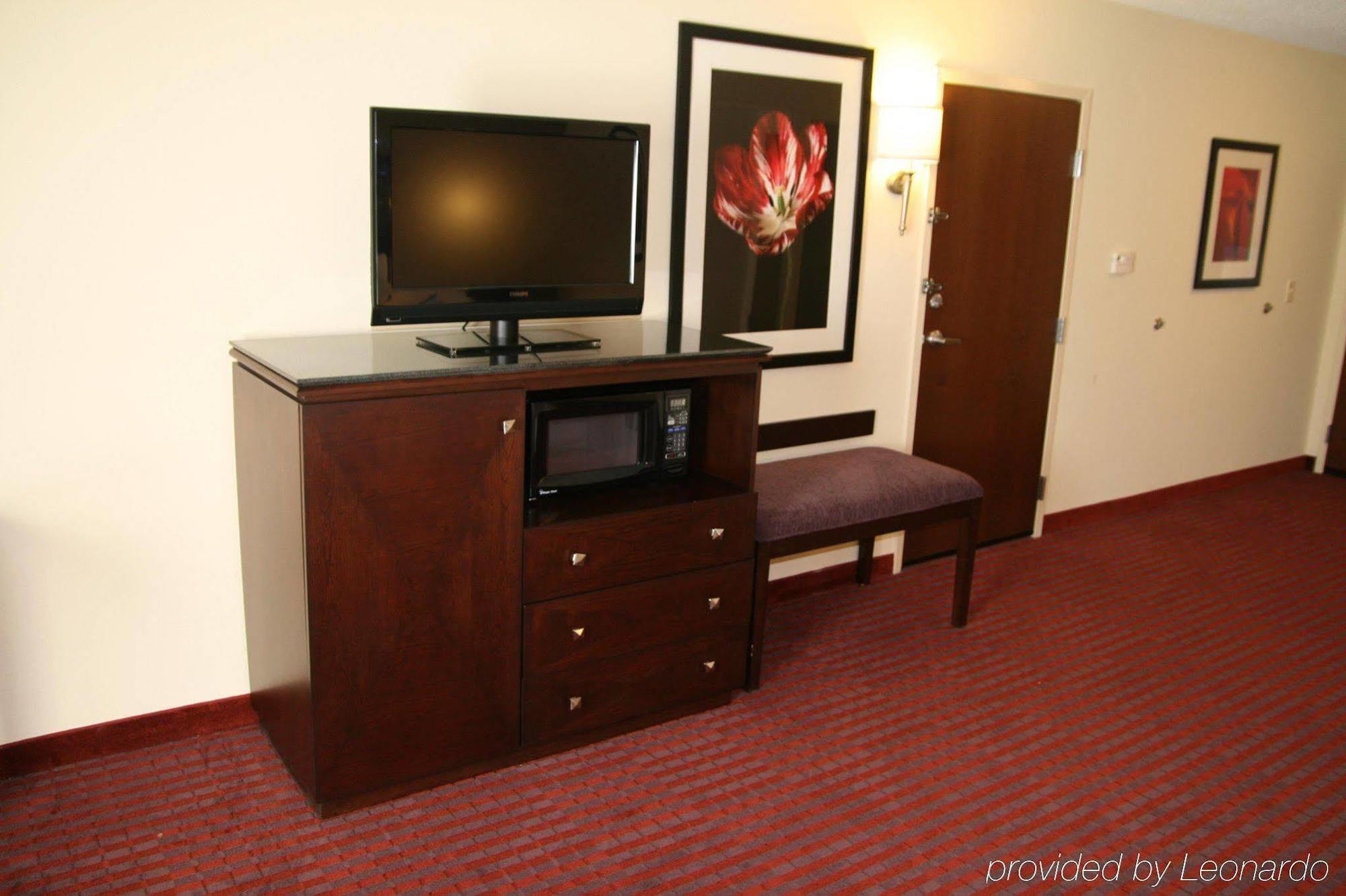 סנדסטון Hampton Inn Richmond - Airport חדר תמונה